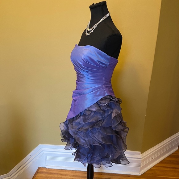 Prom dress small - Picture 3 of 9